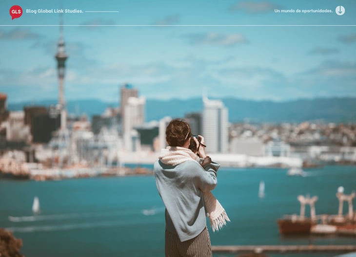 Auckland-photo-female-student